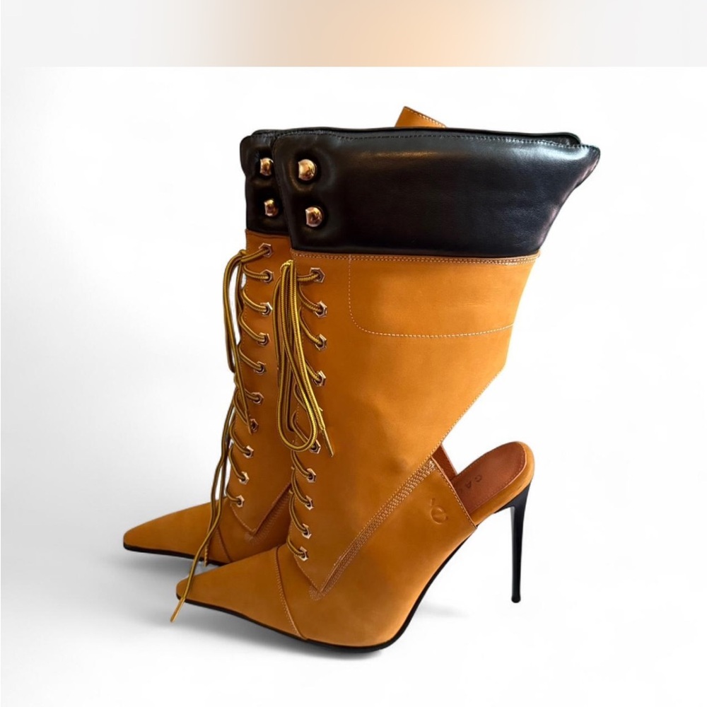 CALECHIE Timberland Inspired Tan and Black Heeled Boots